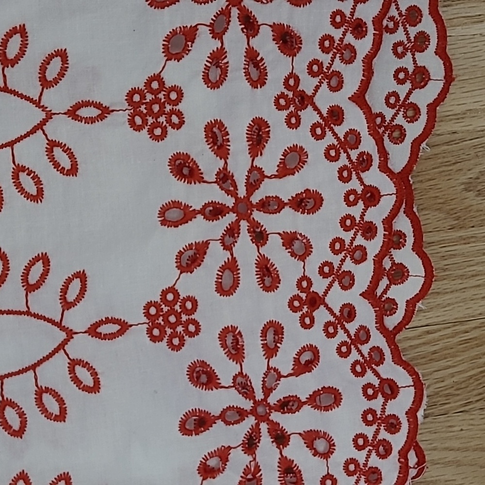 Embroidered top - Picture 6 of 6
